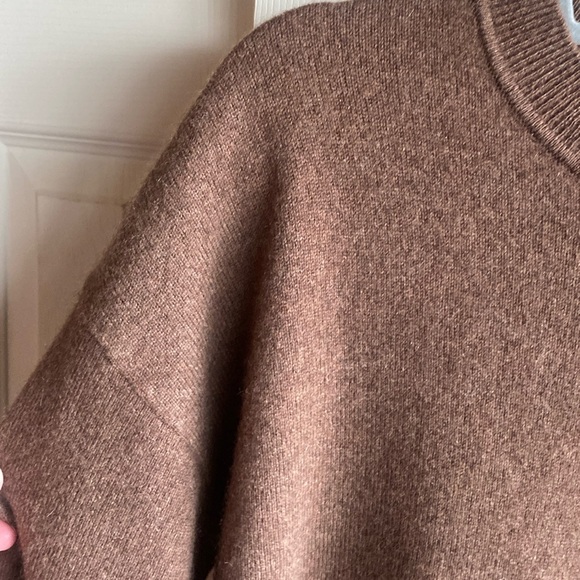 Tahari NWT Cashmere Crewneck Long Sleeve Ribbed Wide Cuff Pullover large - Picture 6 of 12